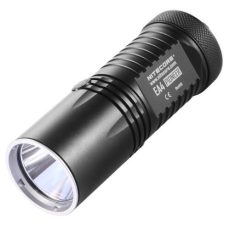 Малък и компактен фенер Nitecore