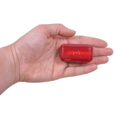 Компактен GPS тракер за следене в реално време