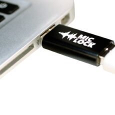 Mic-Lock Secure Charger